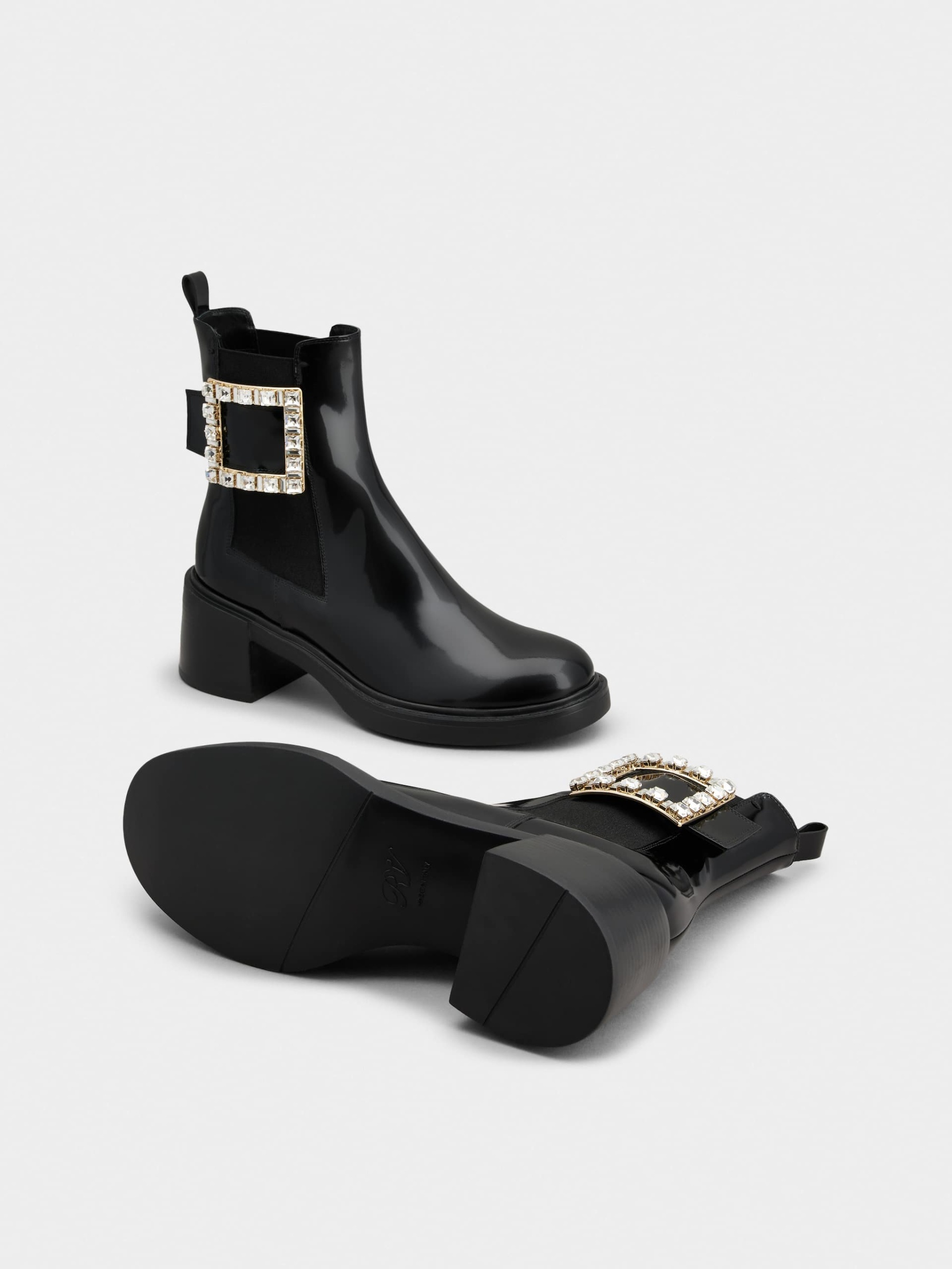 「ヴィヴ レンジャー」ストラス バックル レザー チェルシー アンクル ブーツ 60 mm ブラック