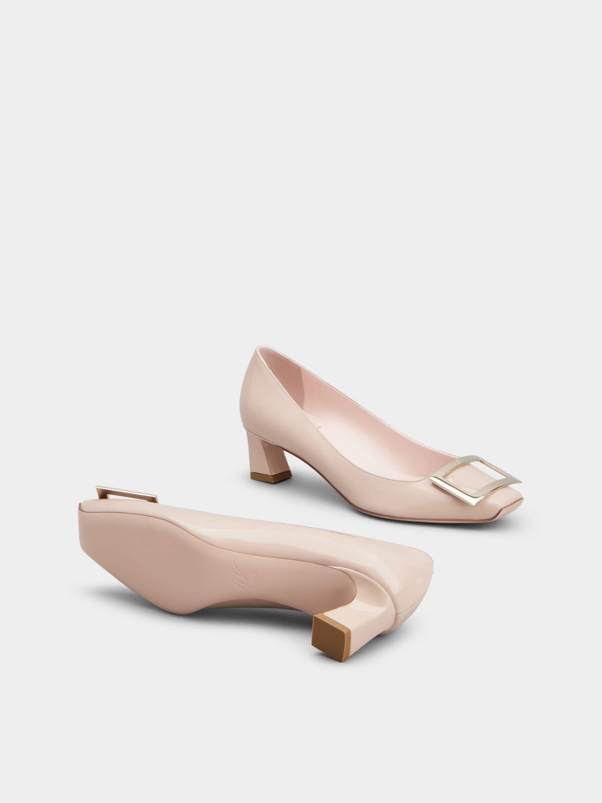 「ベル ヴィヴィエ トランペット」パンプス パテントレザー 45 mm ピンク
