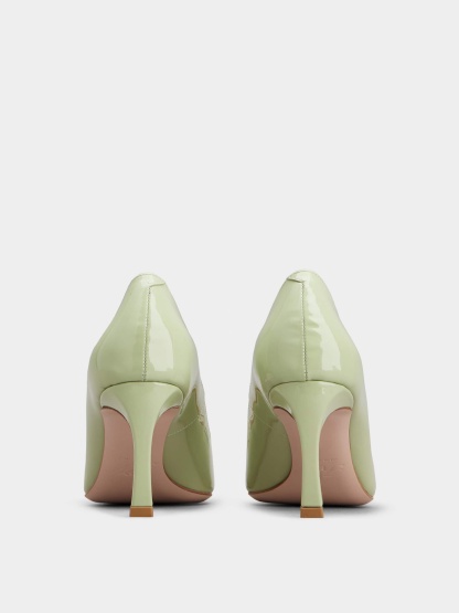 「ベル ヴィヴィエ トランペット」パテントレザー パンプス 70 mm グリーン