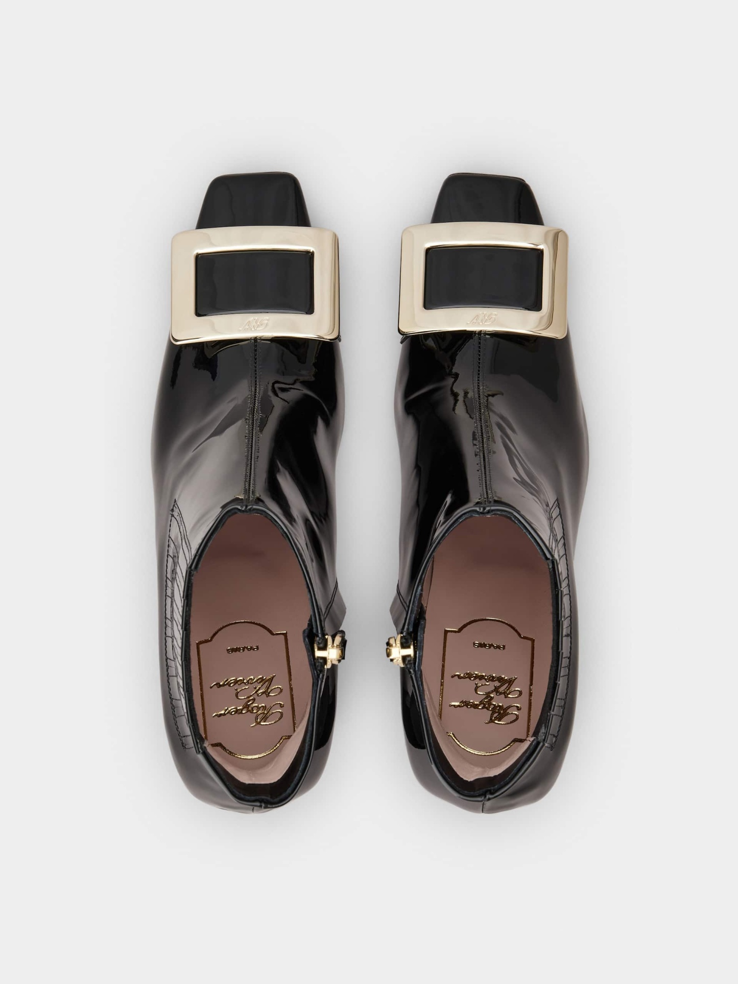 「ベル ヴィヴィエ」メタル バックル パテントレザー チェルシー アンクル ブーツ 75 mm ブラック