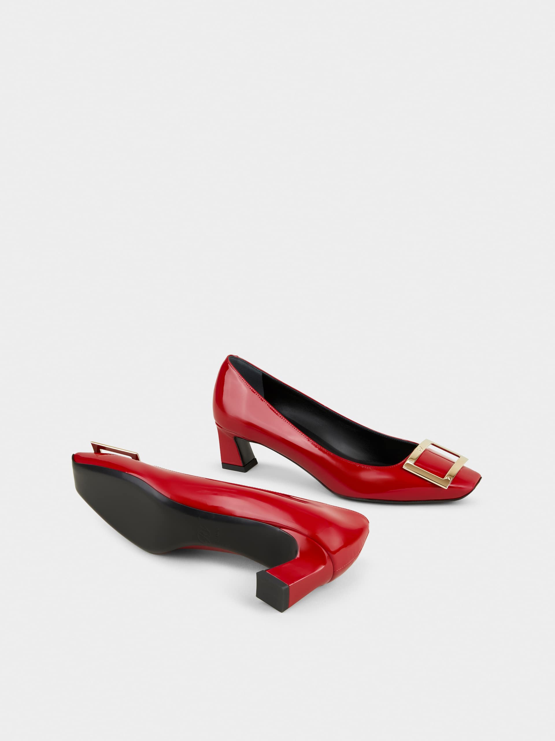 「ベル ヴィヴィエ トランペット」パンプス パテントレザー 45 mm レッド