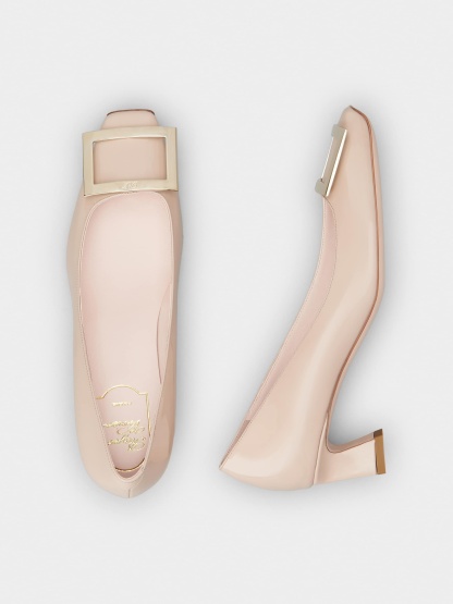 「ベル ヴィヴィエ トランペット」パンプス パテントレザー 45 mm ピンク