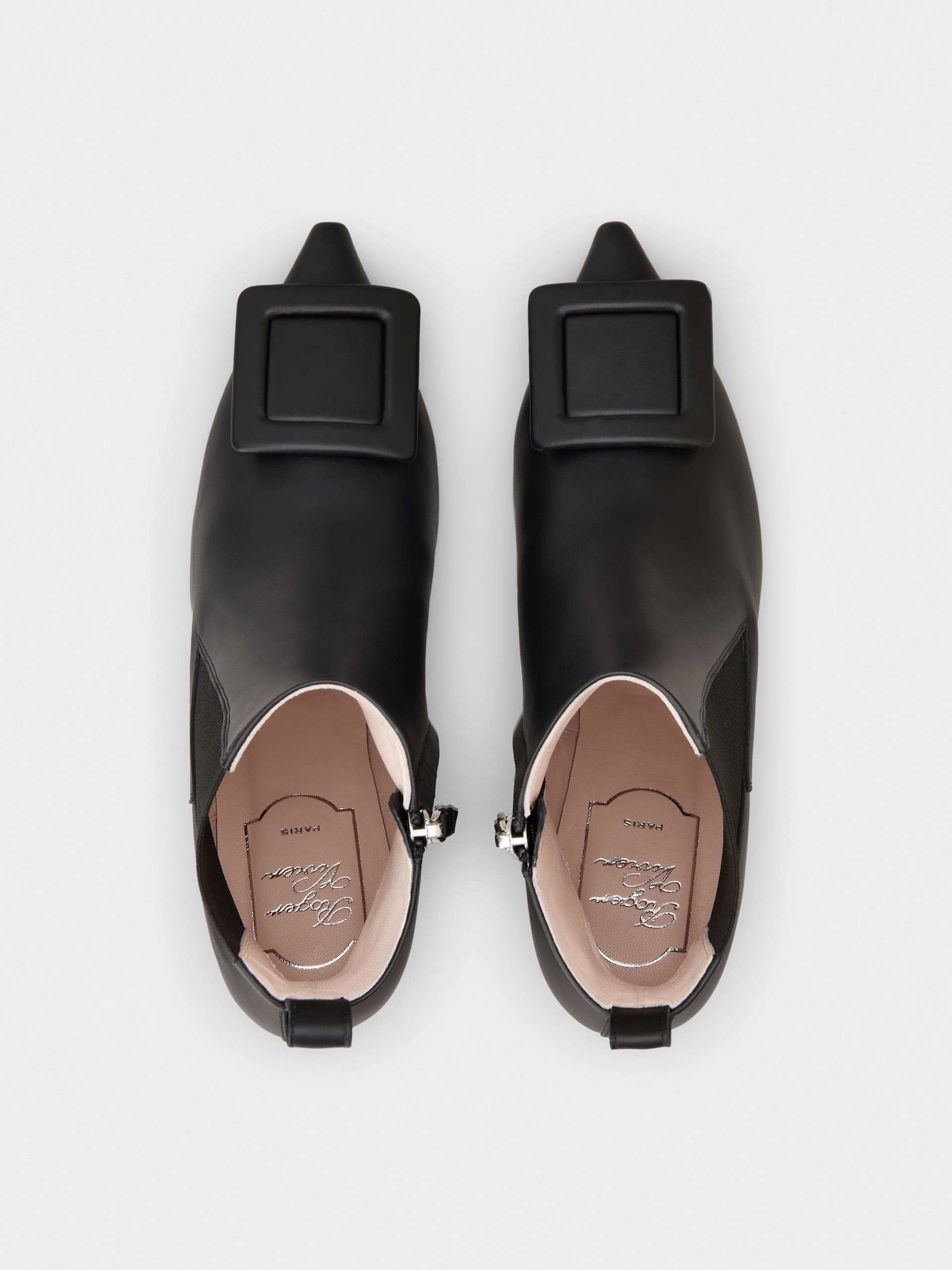 「ヴィヴ イン ザ シティ」レザー  65 mm ブラック