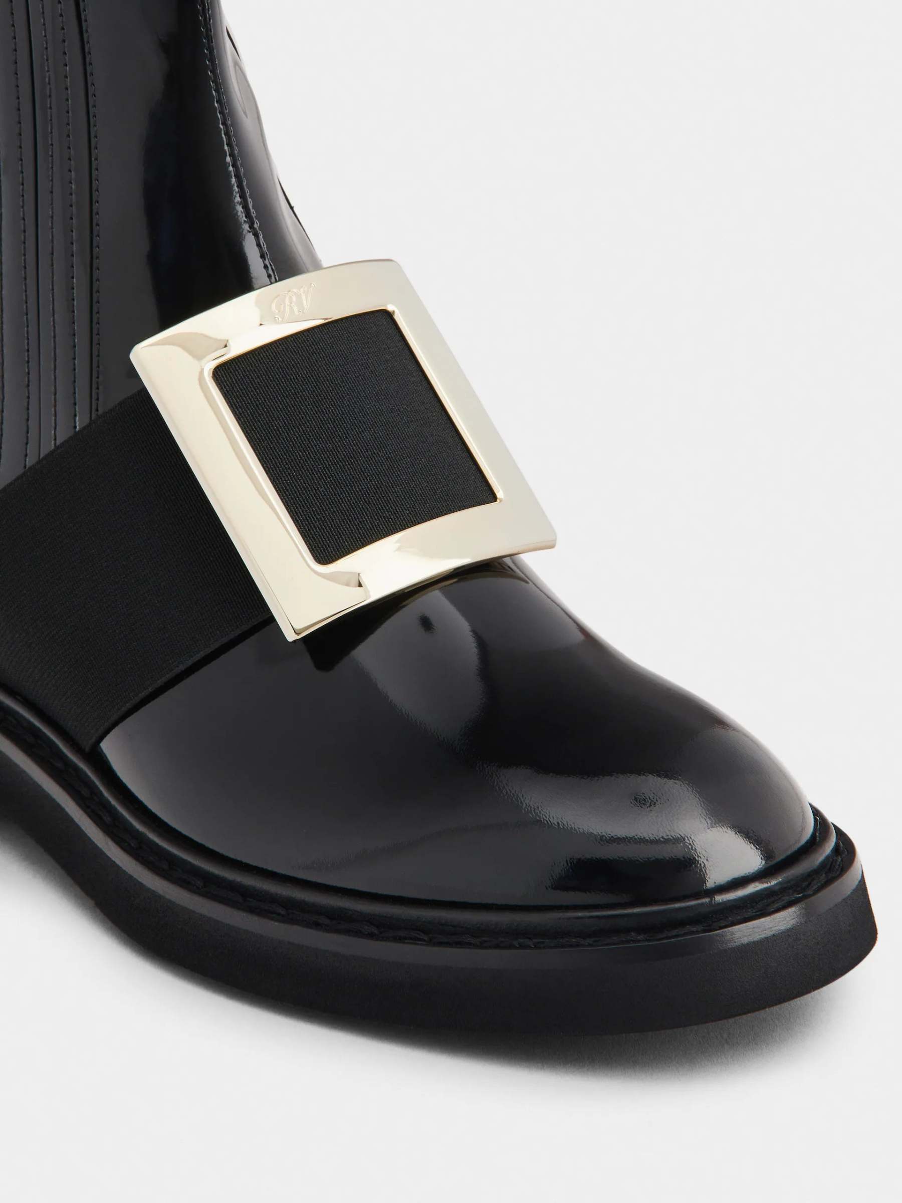 チェルシー ヴィヴ レンジャー メタル バックル アンクルブーツ 25 mm ブラック