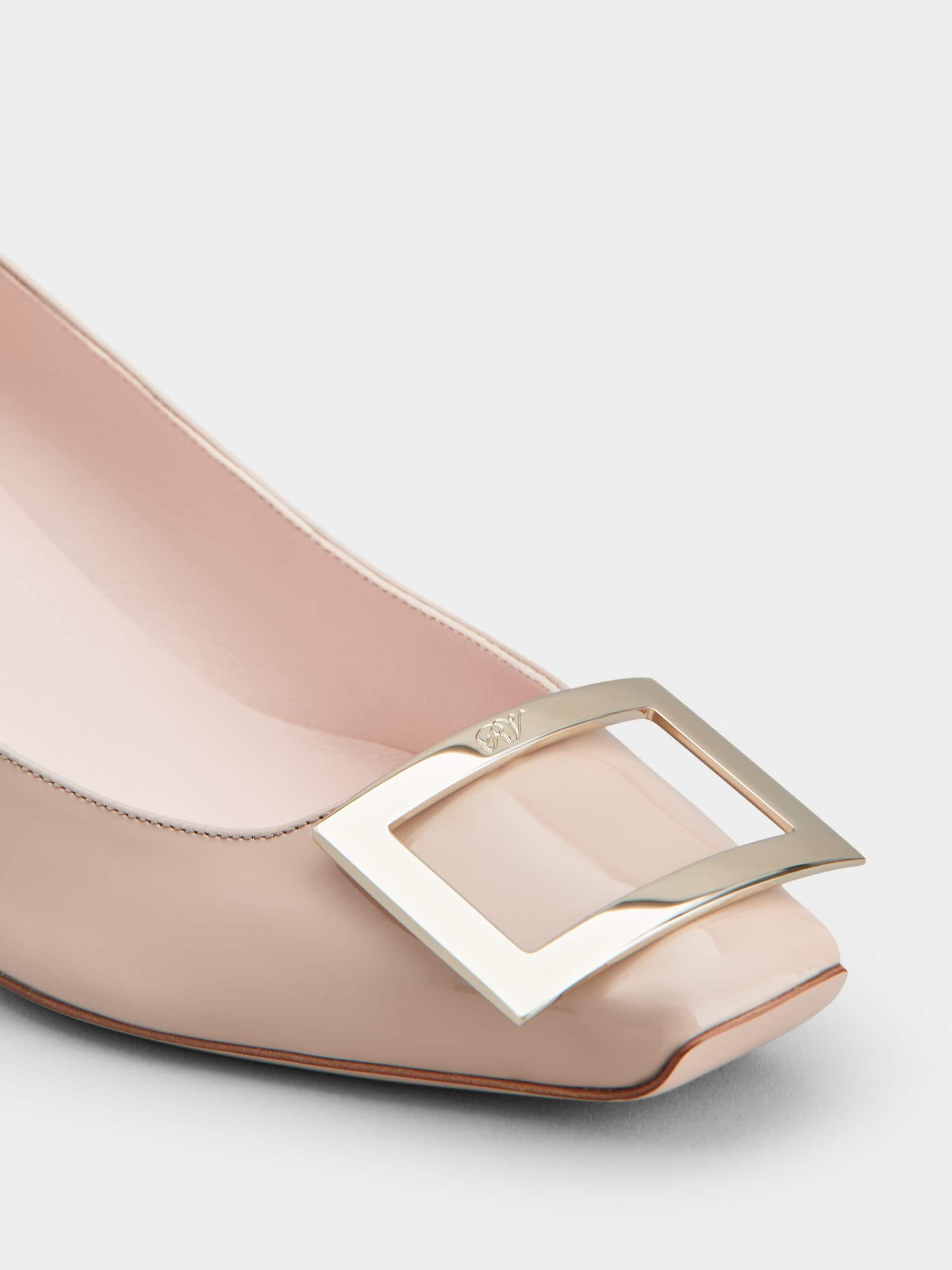 「ベル ヴィヴィエ トランペット」パンプス パテントレザー 45 mm ピンク