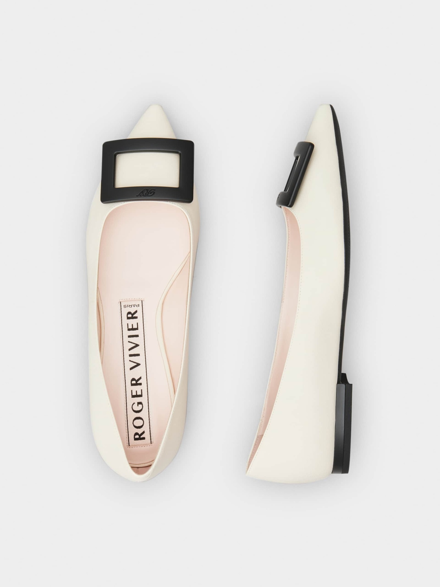 「ゴメッティーヌ」ナッパレザー バレリーナ 5 mm クリーム