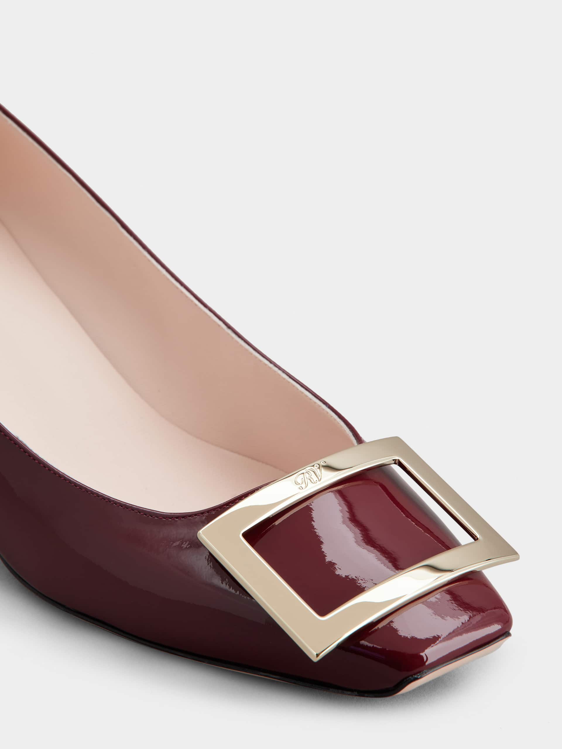 「ベル ヴィヴィエ トランペット」パンプス パテントレザー 45 mm ボルドー