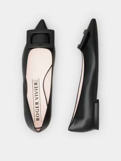 「ゴメッティーヌ」ナッパレザー バレリーナ 5 mm ブラック