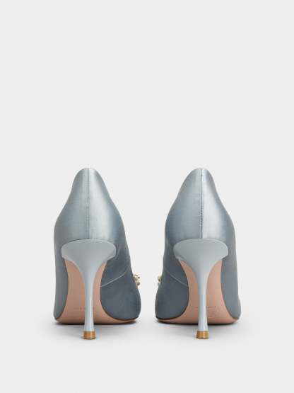 RV ブーケ ストラスパール バックル サテン パンプス 85 mm ライトブルー