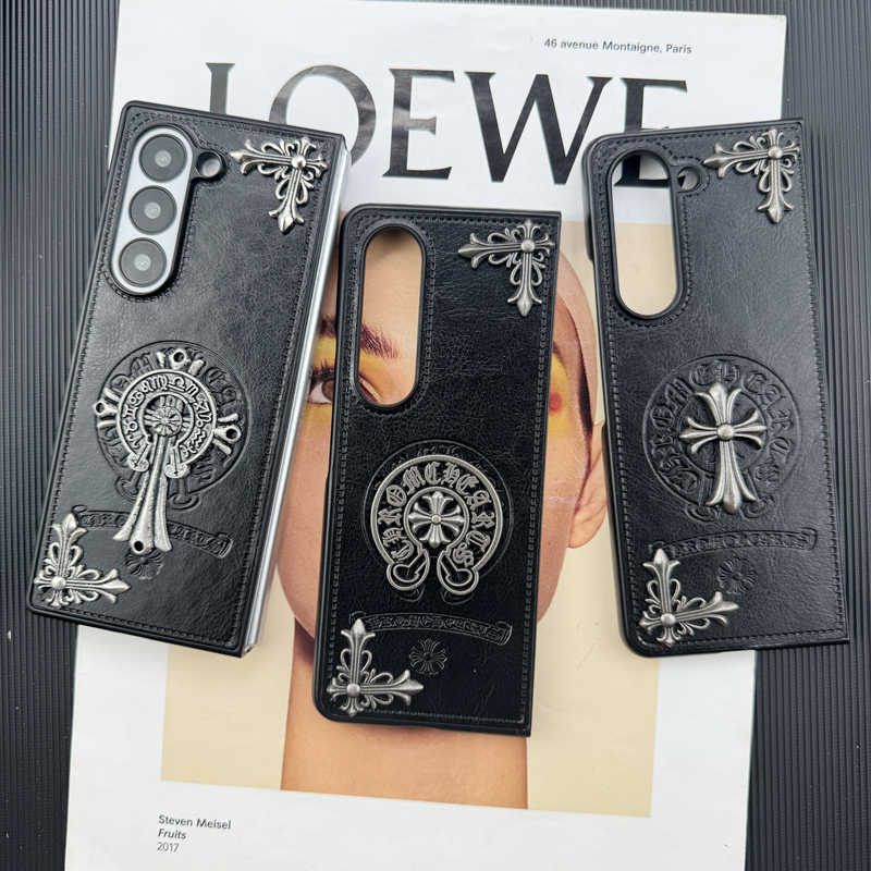 適用於三星Z Fold6/5/4/3新款立體浮雕潮牌聯名款折疊殼