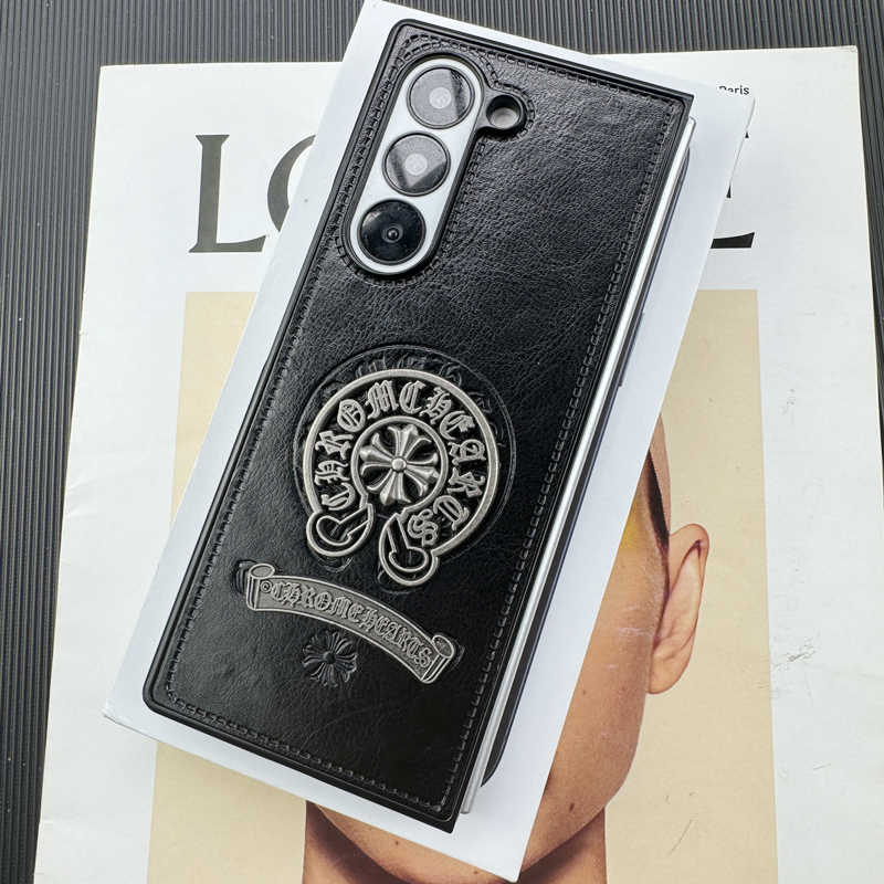 適用於三星Z Fold6/5/4/3新款立體浮雕潮牌聯名款折疊殼