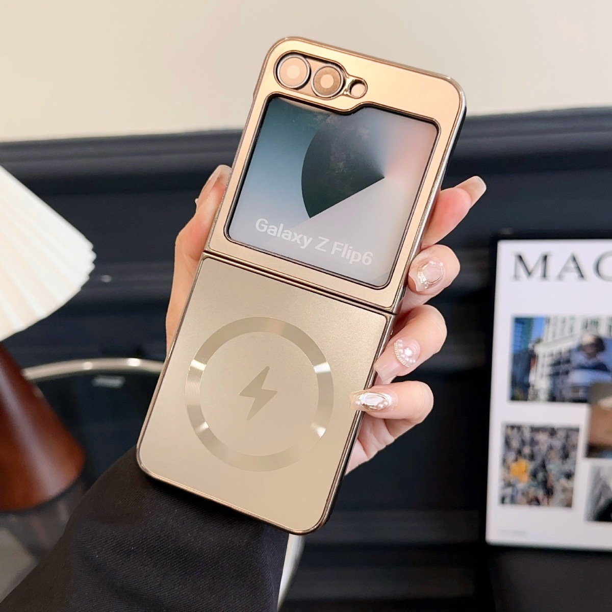 適用於三星Z Flip6/5/4/3電鍍磁吸亮膜保護殼