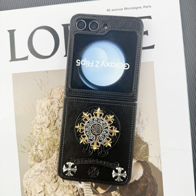 適用於三星Z Flip7/6/5/4/3新款立體浮雕潮牌聯名款折疊殼