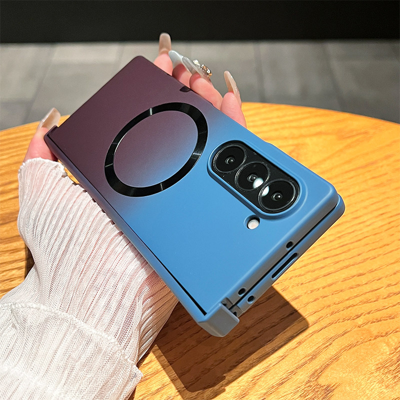 適用於三星Z Fold7/6/5/4/3漸變磨砂膚感磁吸鉸鏈全包保護殼