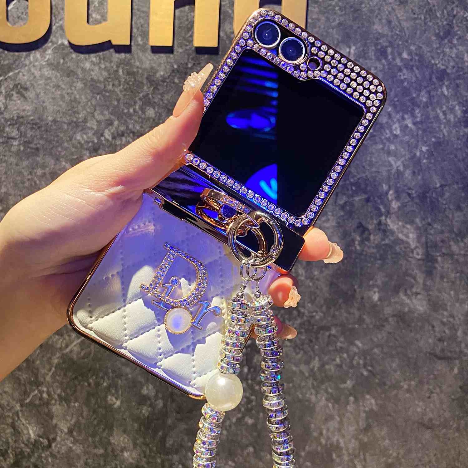 適用於三星Z Flip6/5/4/3新款菱紋小香風鑲磚高級感聯名手機殼