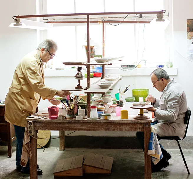 Bordallo Pinheiro Fantasy Pink Dessert Plate 22