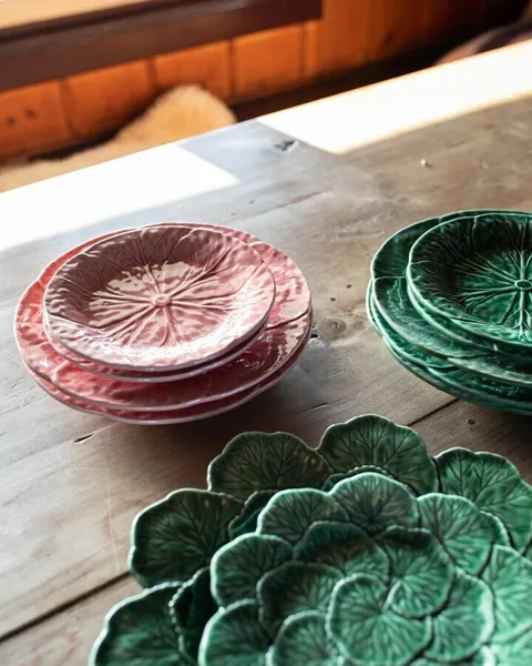 Bordallo Cabbage Dinner Plate by Van Verre in Pale Pink