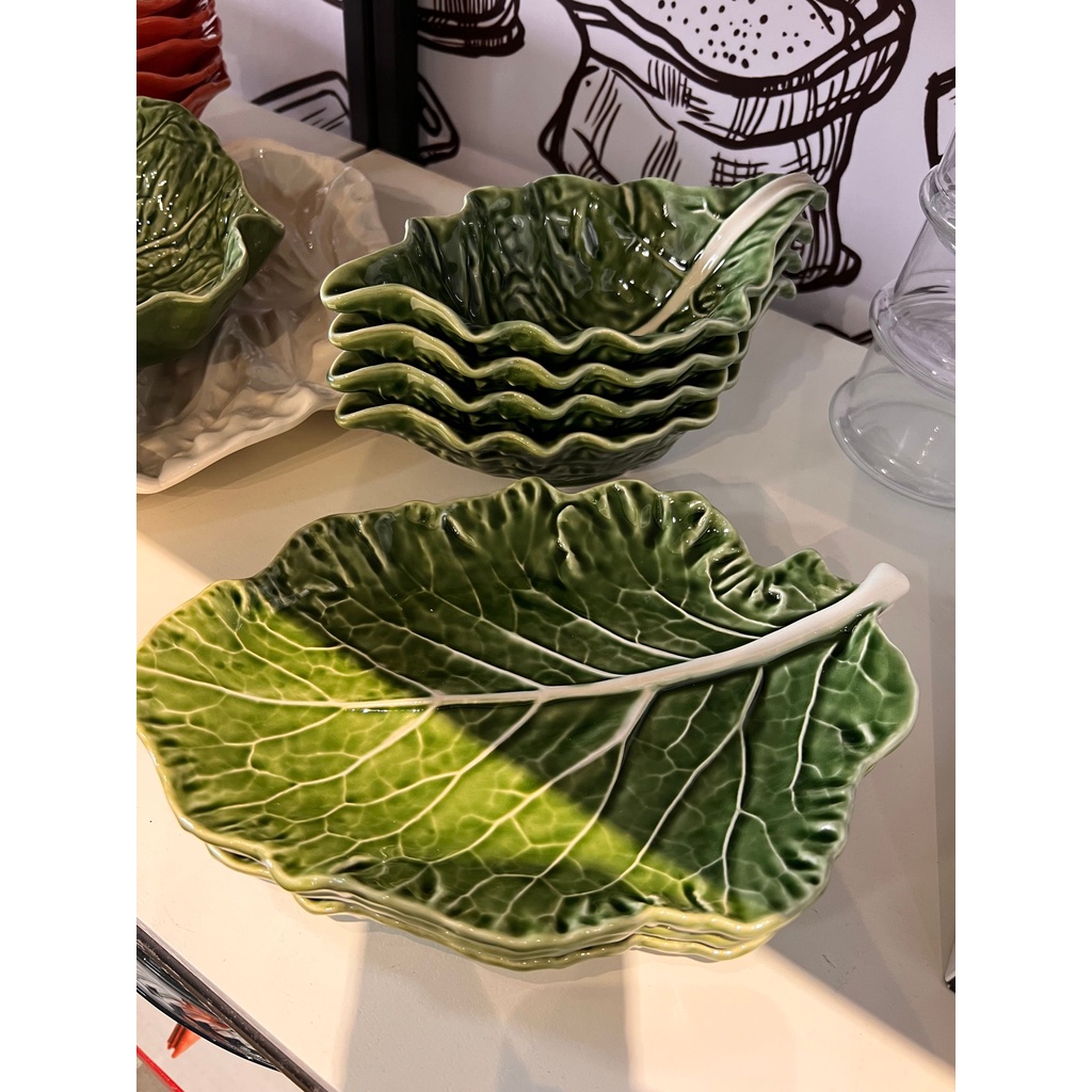 Bordallo Pinheiro Cabbage Large Leaf 28cm