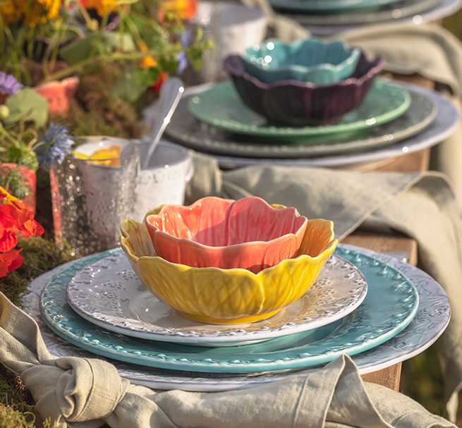 Bordallo Pinheiro Flora 17cm Bowl Salmon