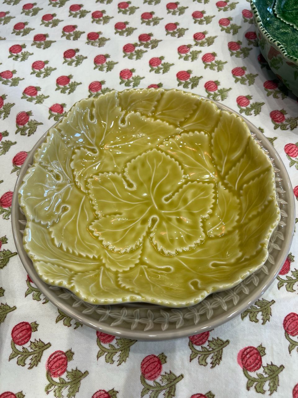 Coldar Vine Leaf Pasta Bowl 22cm Caramel (AS-IS ITEM)