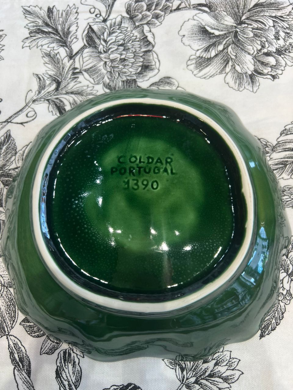 Coldar Vine Leaf Pasta Bowl 22cm Green