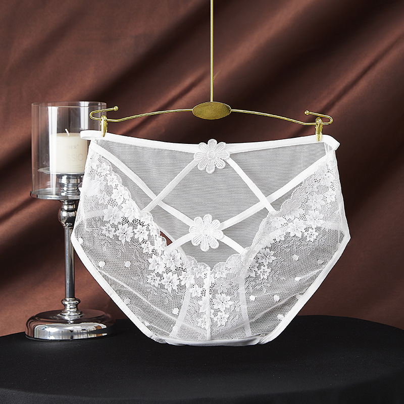 【4件裝】時尚性感細帶鏤空搭配刺繡小雛菊高彈高腰大尺碼內褲