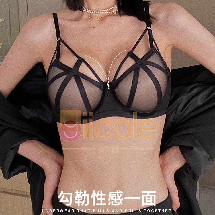 👙綁帶蕾絲性感誘惑聚攏內衣套裝