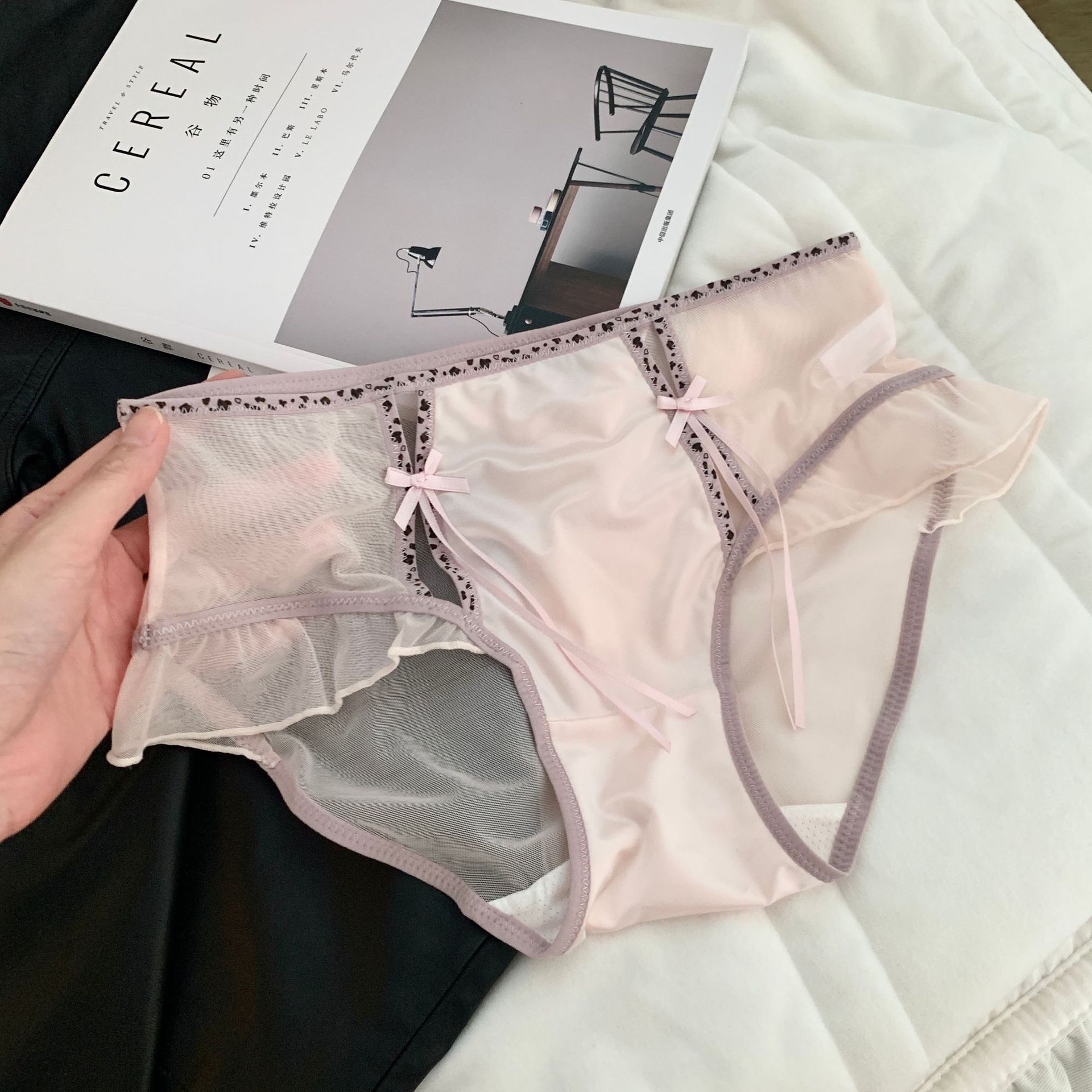 【3件裝】緞面性感純欲鏤空網紗蕾絲內褲