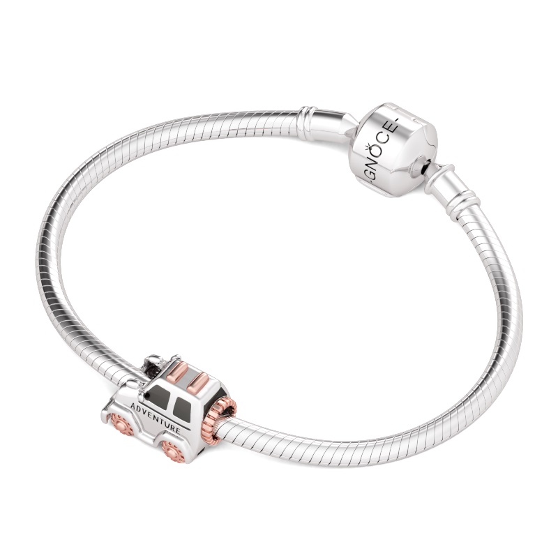 SUV Charm image number 3