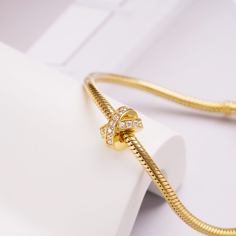 X-shape Charm image number 1