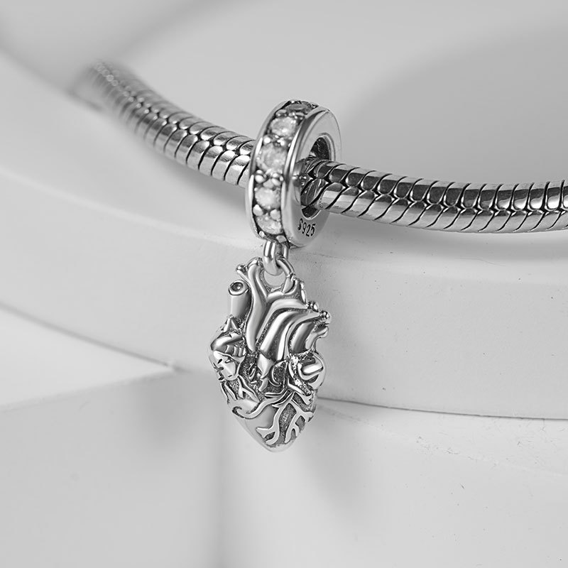 Heart Pendant image number 1