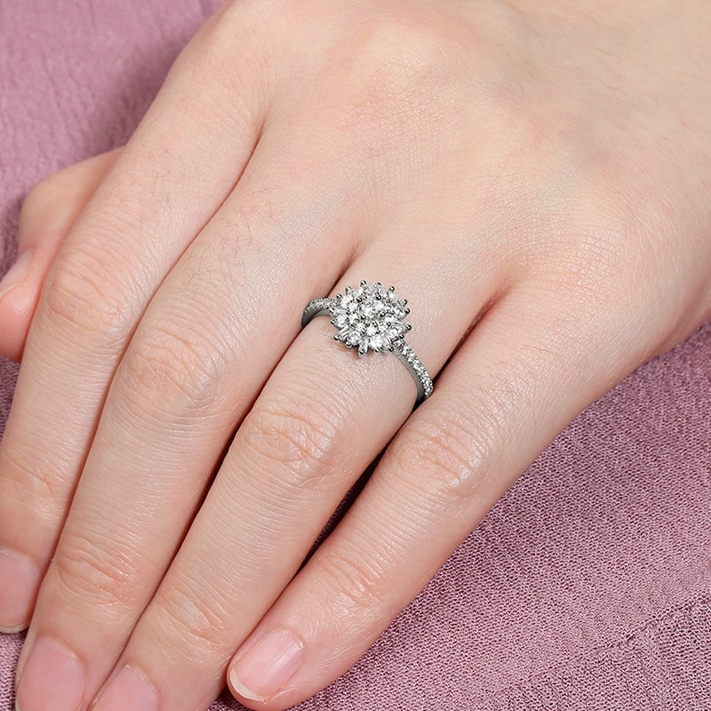 Flower Promise Ring image number 2