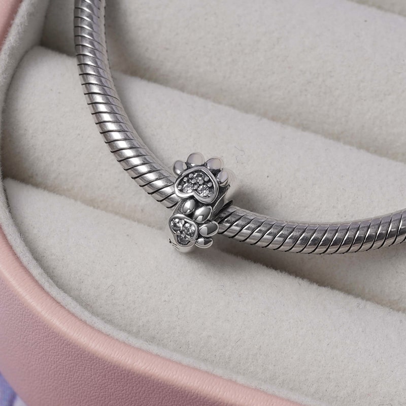 Cute Paws Charm image number 1