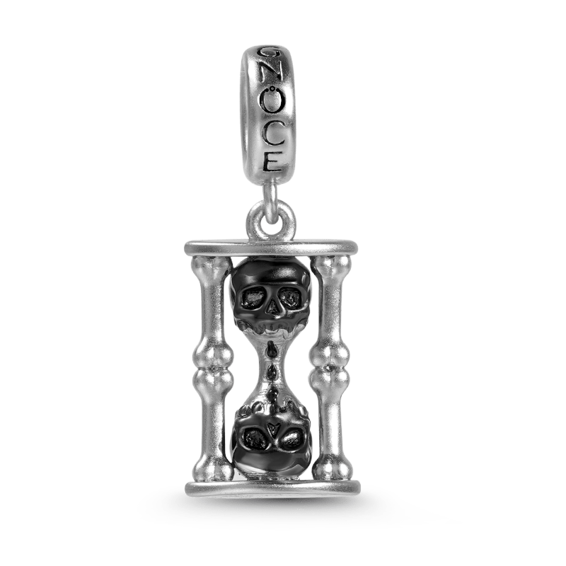 Skull Hourglass Pendant image number 0