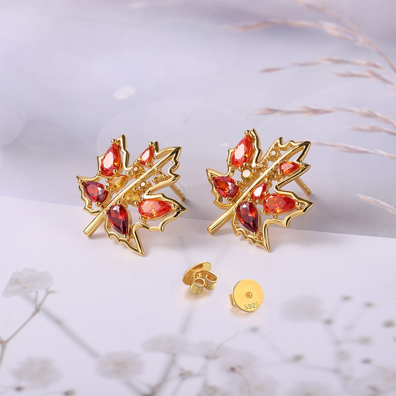 Maple Leaf Stud Earrings image number 1