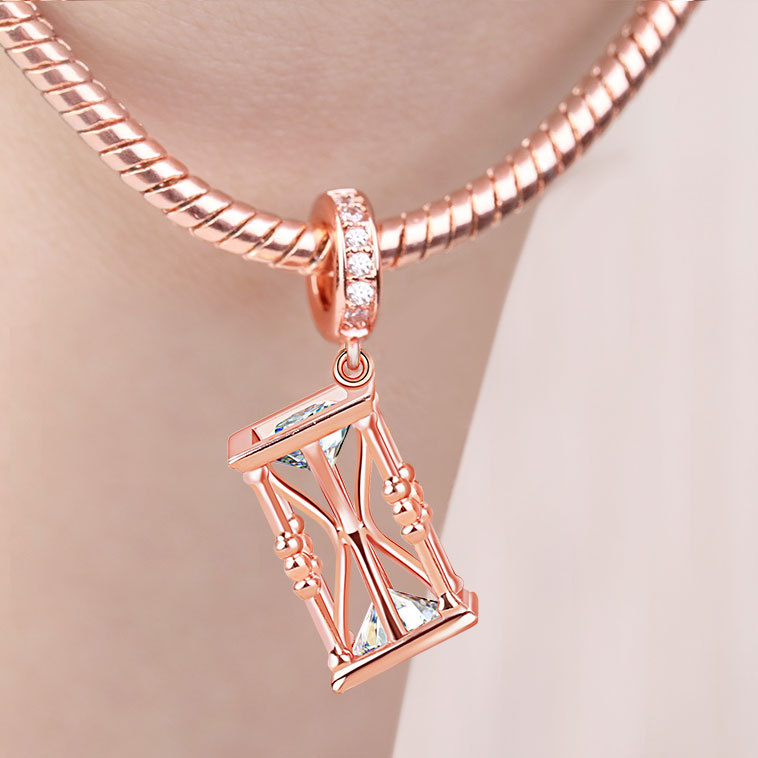 Hourglass Pendant image number 2