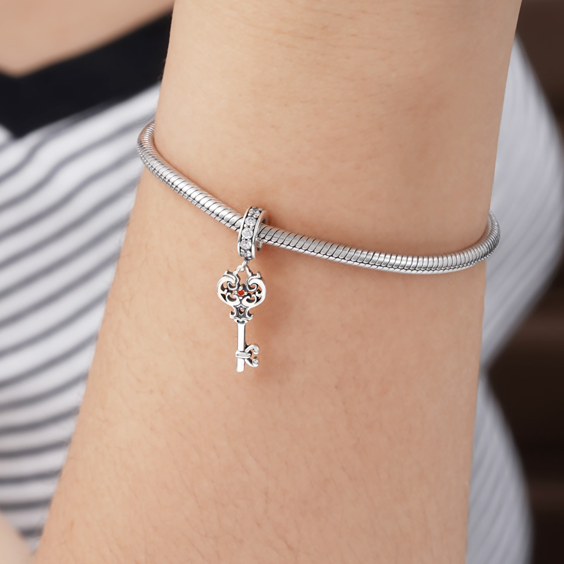 Key Pendant image number 2