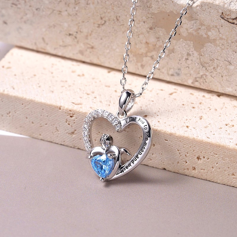 Heart-shaped Turtle Necklace image number 2