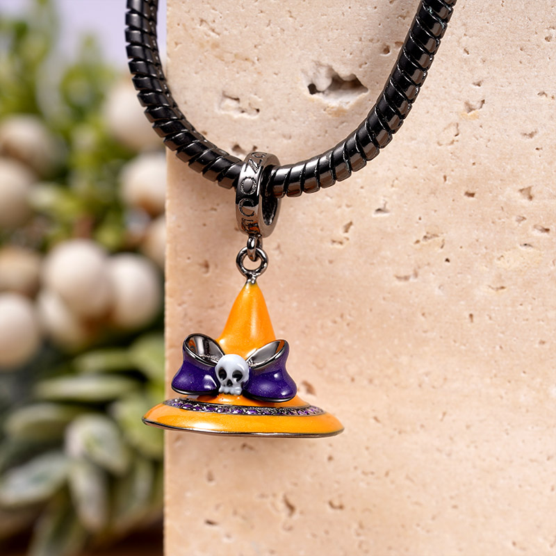 Magic Hat Pendant image number 1