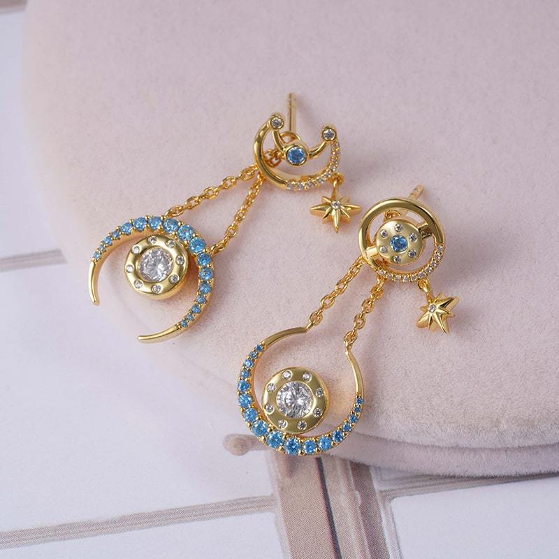 Star Moon Dangle Earrings image number 1