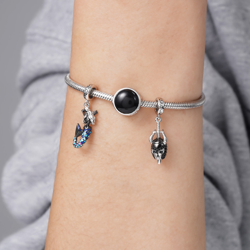 Skully Mermaid Pendant image number 2