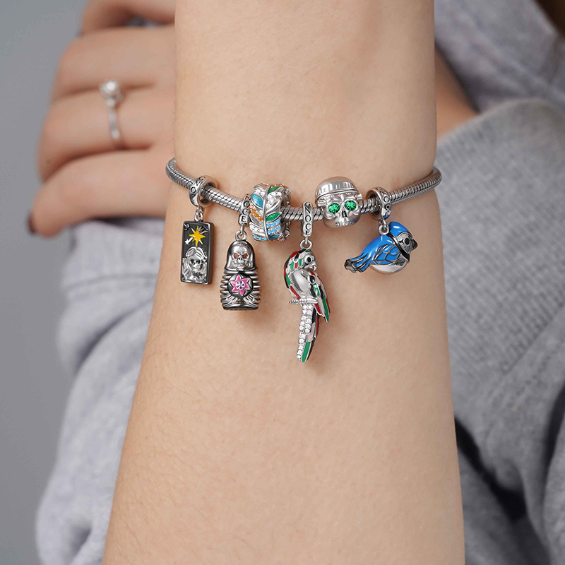 Parrot Pendant image number 2