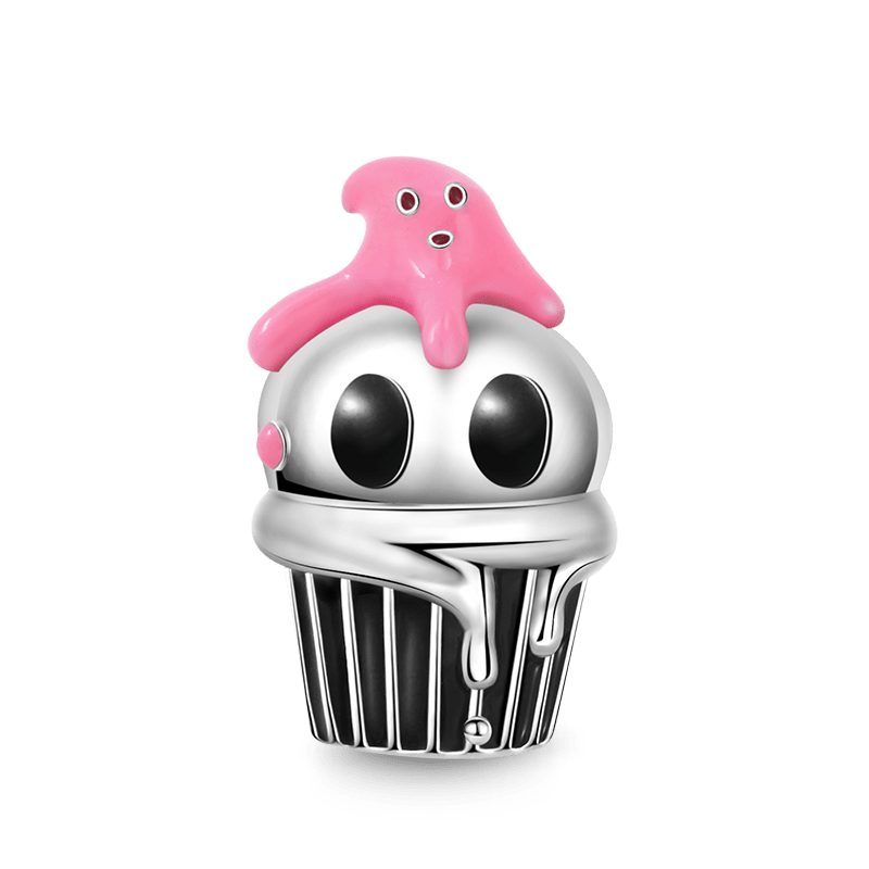 Skull Cup Cake Charm image number 0
