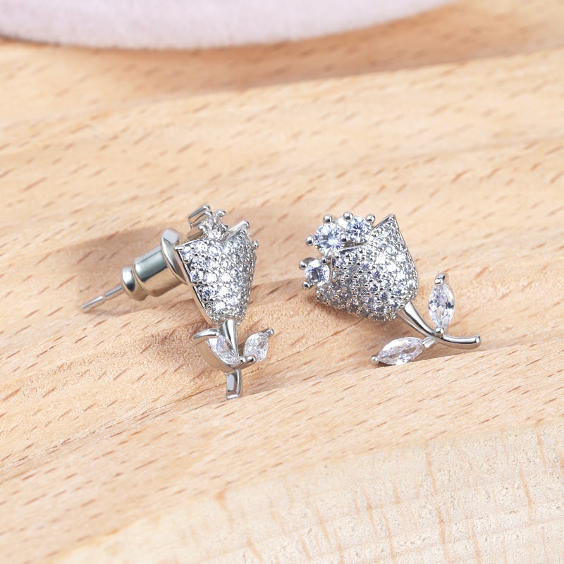 Zircon Flower Earrings image number 1