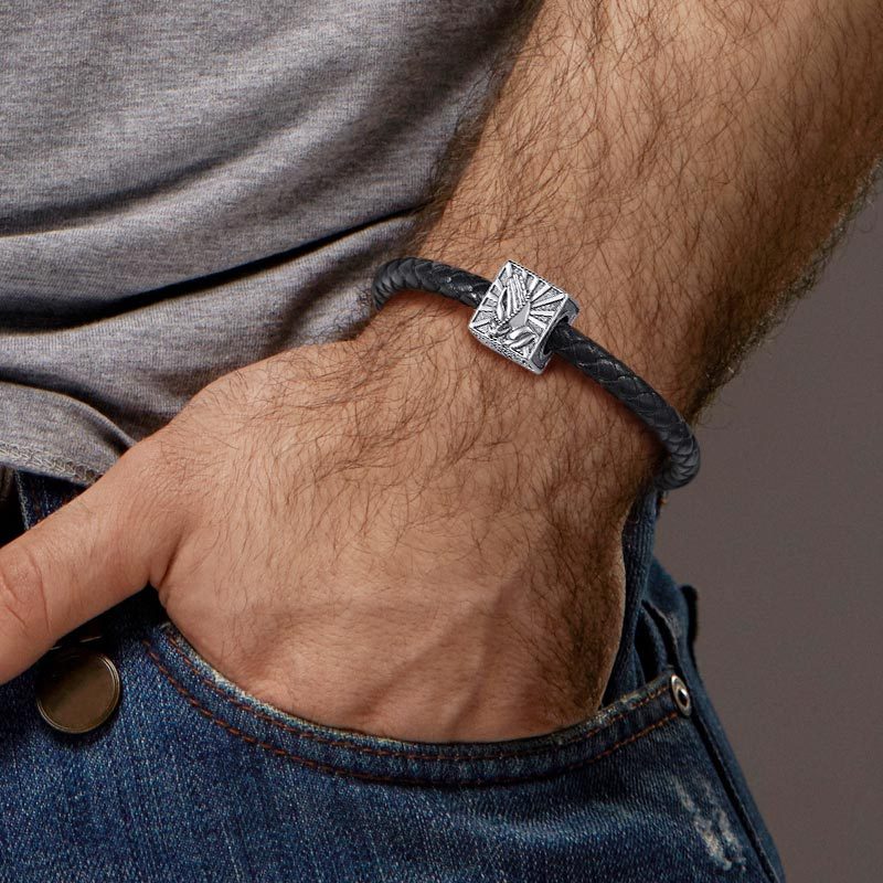 Praying Hands Charm Bracelet image number 3