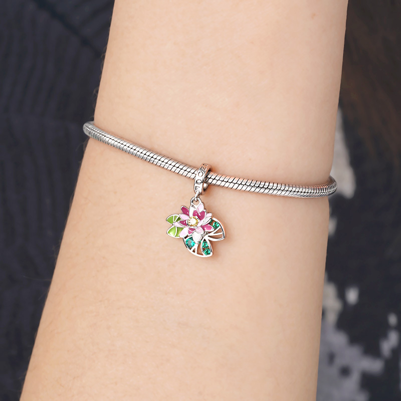 Water Lily Pendant image number 2