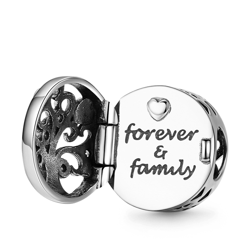 Family Tree Charm image number 0