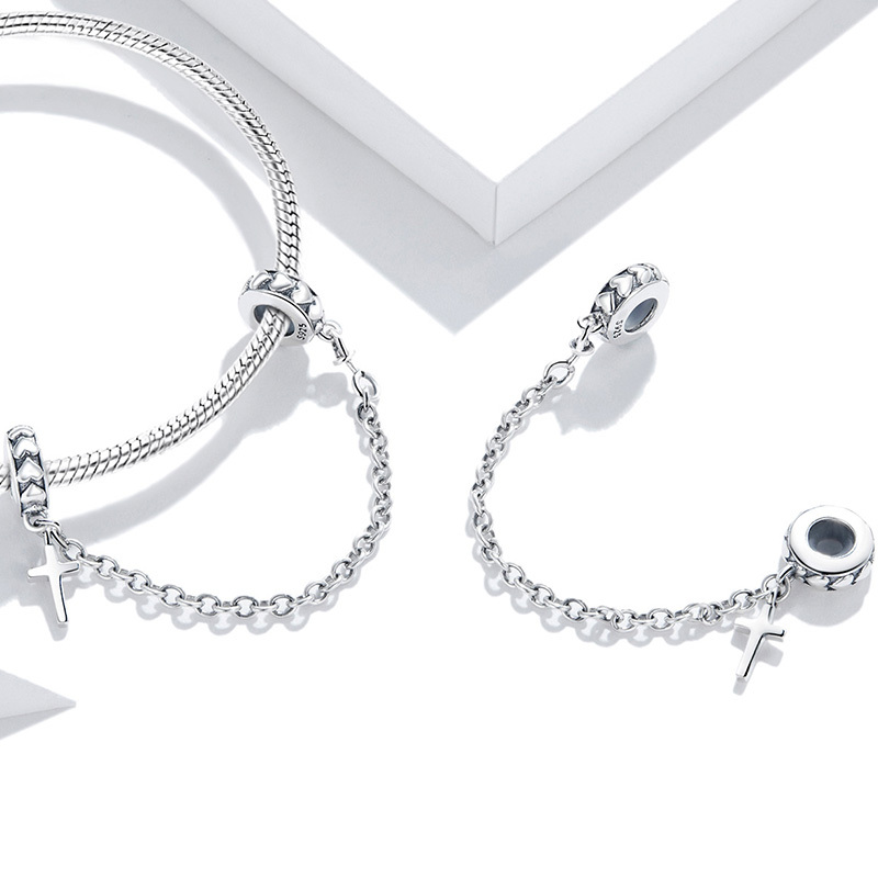 Cross Safety Chain image number 1