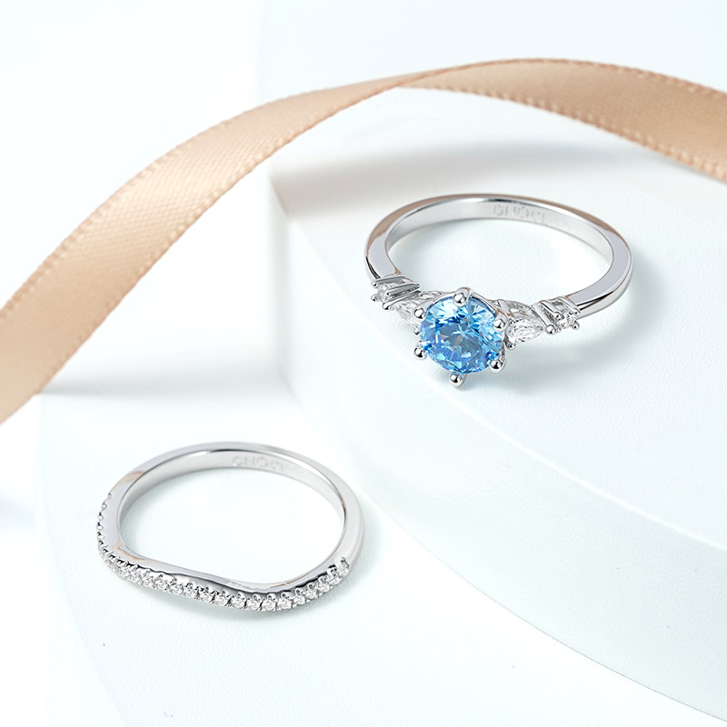 Round-cut Stacking Ring Set image number 3