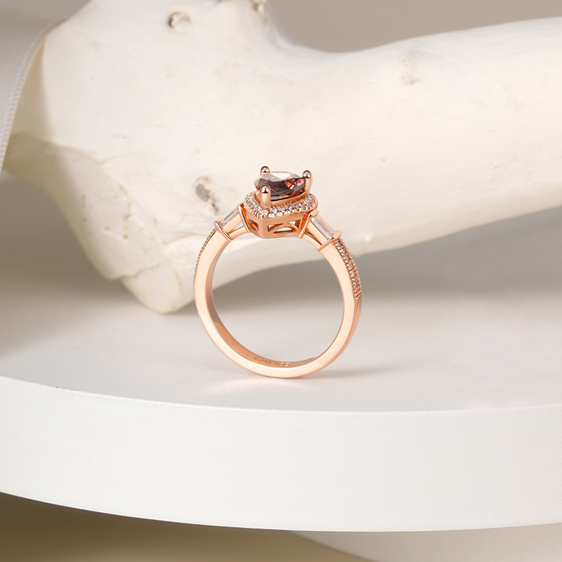 Brown Teardrop Ring image number 3